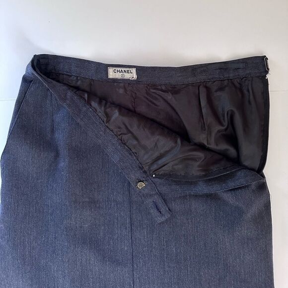 Vintage Chanel Skirt - Picture 6 of 16